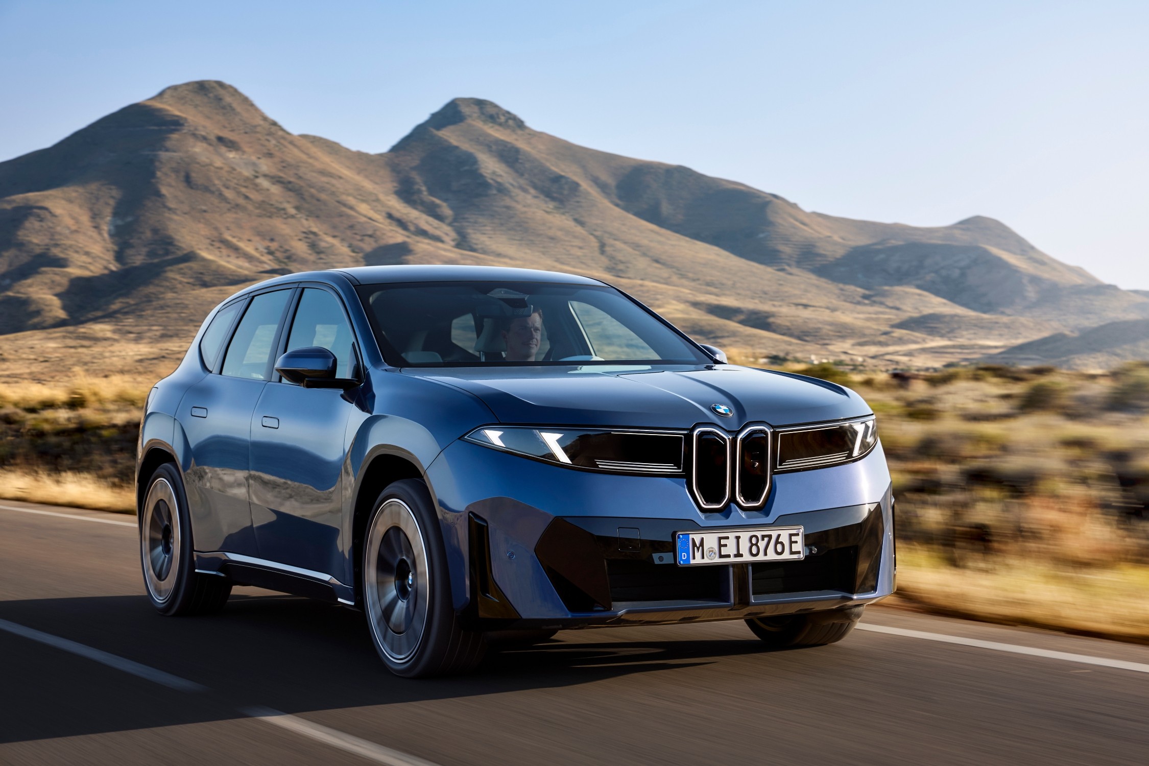 BMW alustab Neue Klasse iX3 tootmist